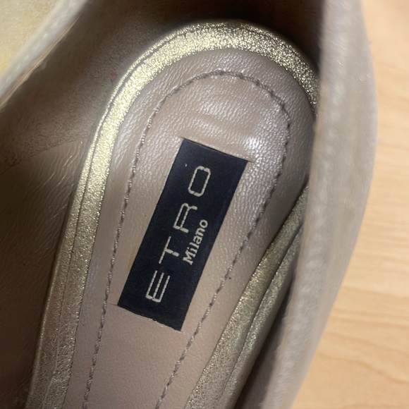 Etro Gold Dressy Block Heels 37.5 REDUCED - Picture 3 of 10